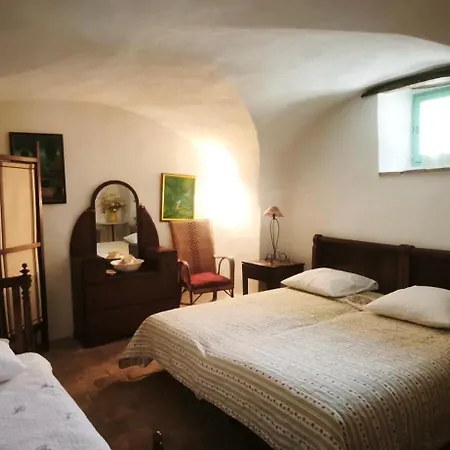 Authentique Maison Provencale Avec Piscine *
