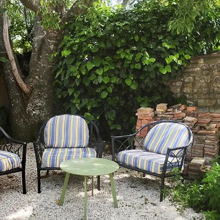 Authentique Maison Provençale Avec Piscine *